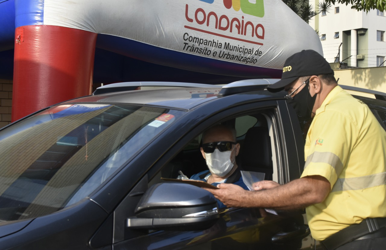 Drive-thru da CMTU fará entrega de cartões de estacionamento exclusivo