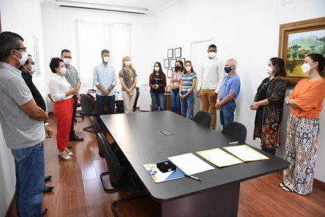 UENP recebe 10 mil fotos históricas de Jacarezinho Imagem referente a UENP recebe 10 mil fotos históricas de Jacarezinho