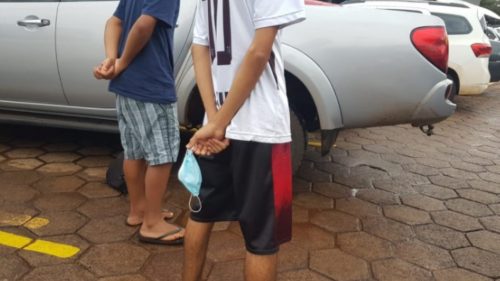 Pai leva filho até a delegacia por supostamente furtar coisas de casa
