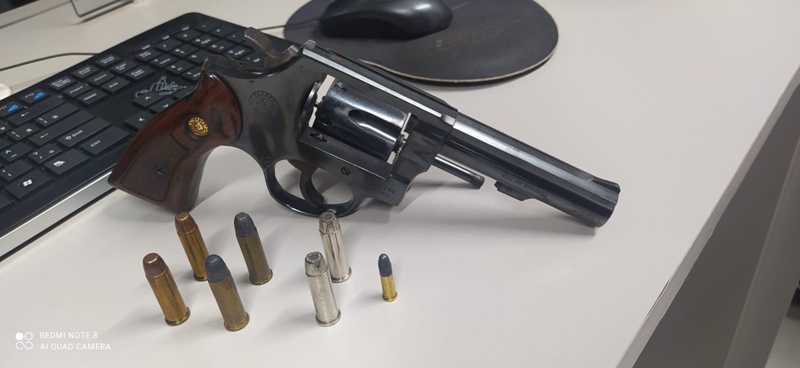GM cumpre mandado de busca e apreensão de indivíduo por posse de arma de fogo irregular