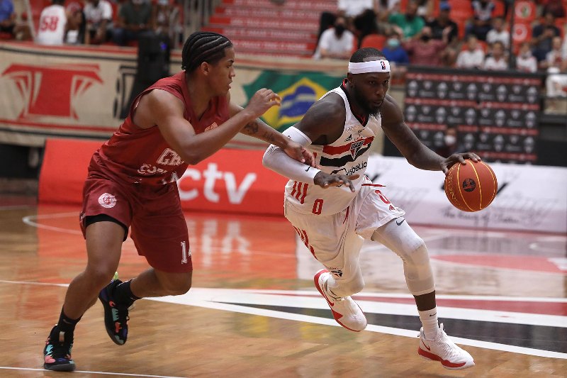 Invicto contra o rival, Basquete Tricolor enfrenta o Corinthians no Morumbi