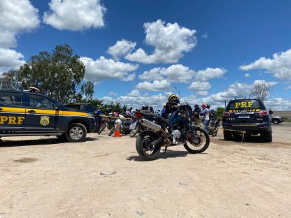 Operação Cavalo de Aço fase III: PRF intensifica fiscalizações em motocicletas e retira de circulação mais de 100 veículos irregulares Imagem referente a Operação Cavalo de Aço fase III: PRF intensifica fiscalizações em motocicletas e retira de circulação mais de 100 veículos irregulares
