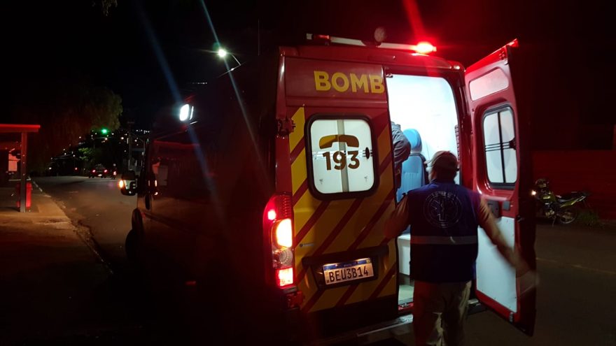 Colisão deixa motociclista ferido no Bairro Periolo