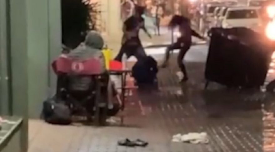 Vídeo flagra jovem sendo espancado no Centro