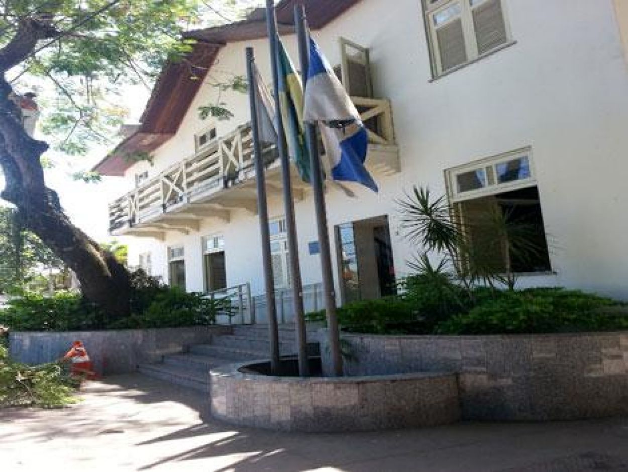 Acusada de envolvimento em latrocínio de coronel reformado da Aeronáutica é presa