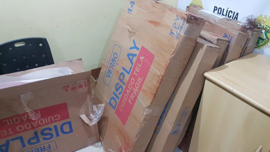 Seis televisores são encontrados “escondidos” aos arredores de unidade de saúde do Sanga Funda