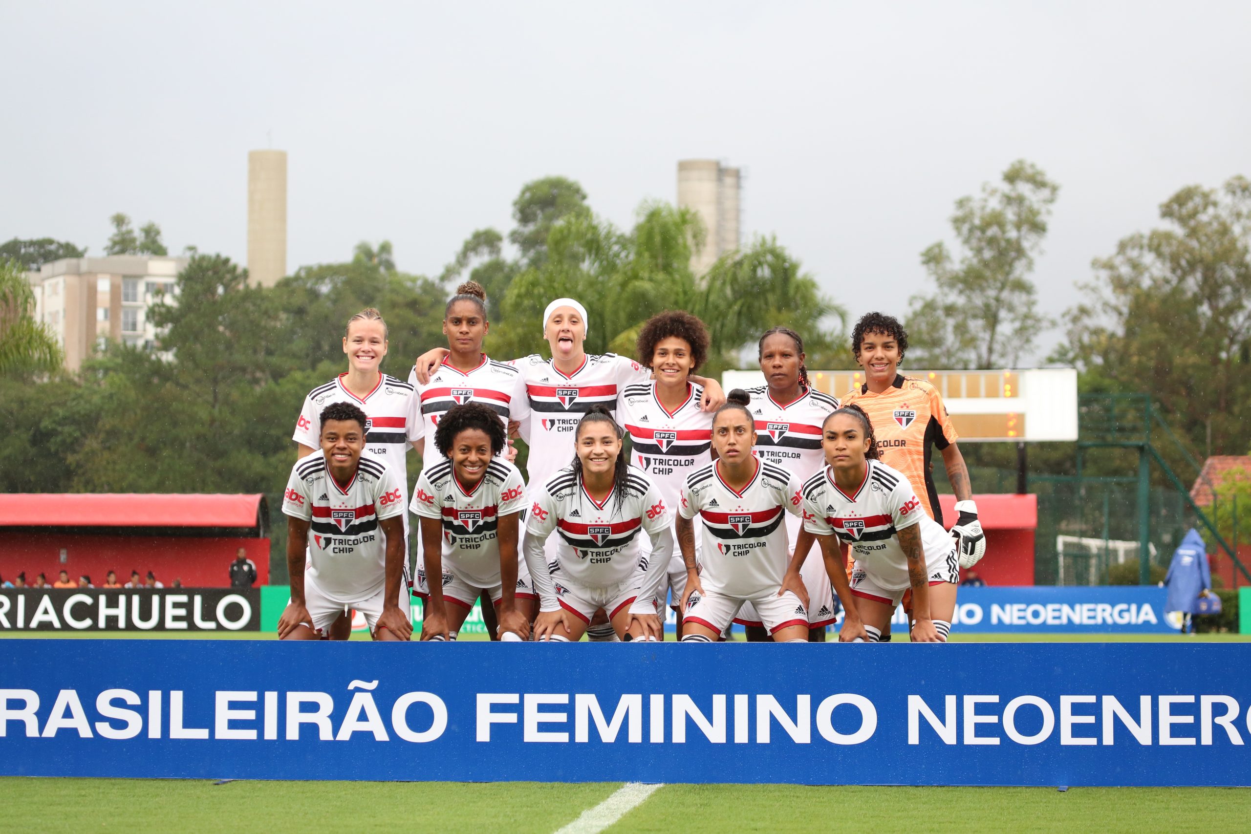 Com retorno do público, Tricolor encara o Grêmio pelo BR Feminino