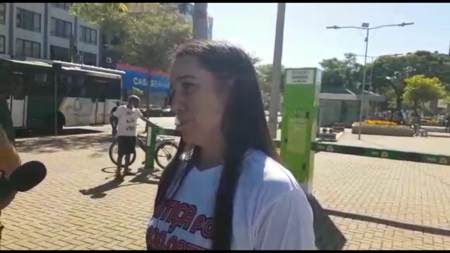 “Eu não sei se vai ficar preso, pois a lei no Brasil é pegou 20 anos vai ficar cinco”, afirma mãe de Ailson