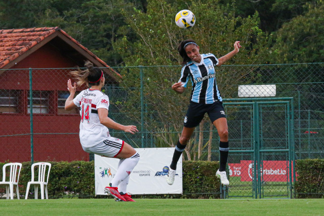 Grêmio sofre o primeiro revés na disputa do Brasileiro Feminino