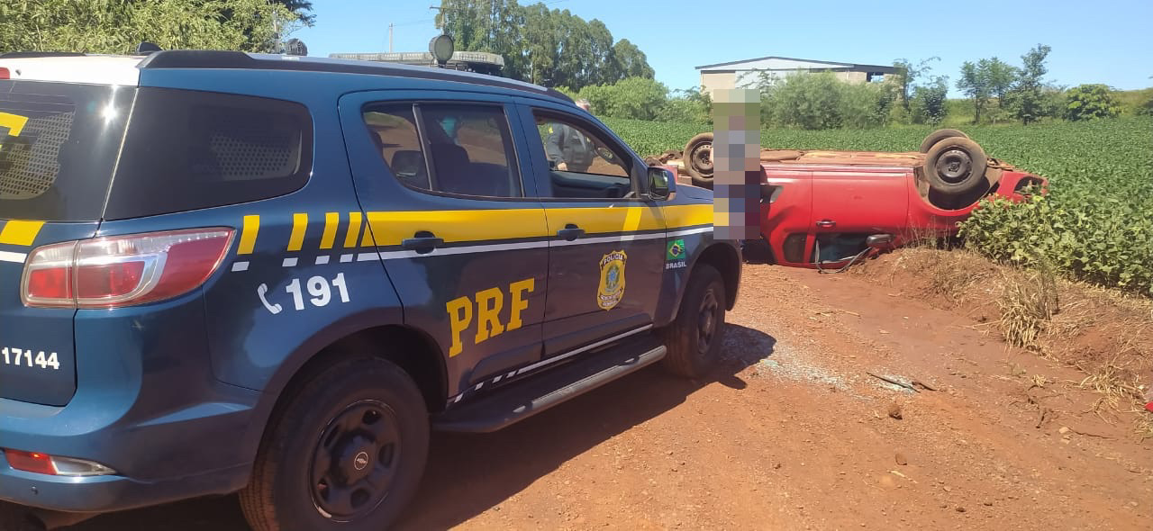 PRF recupera carro e televisores furtados