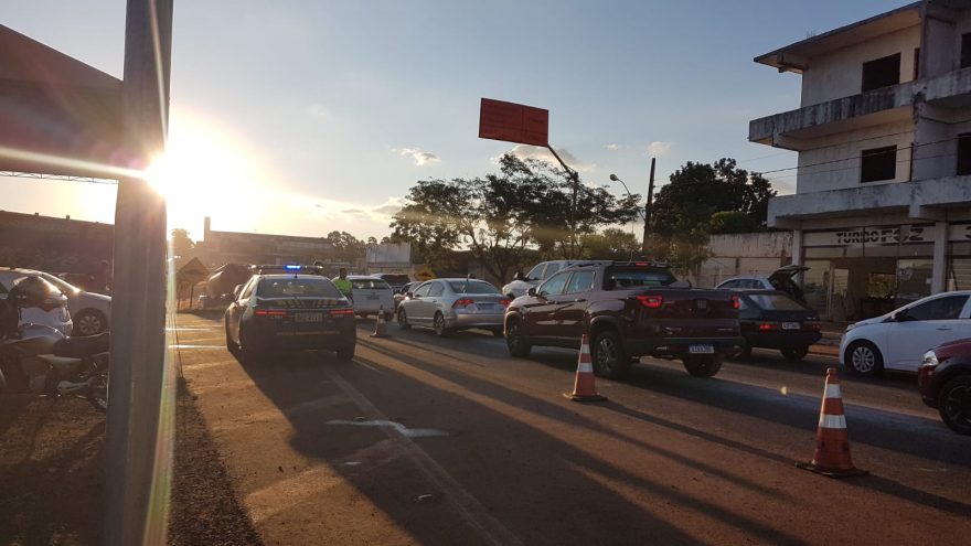 Intenso movimento é registrado no fim da tarde no Trevo Cataratas