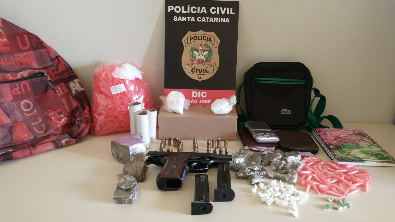 Polícia Civil apreende drogas e realiza prisão em combate ao tráfico e a homicídio em São José