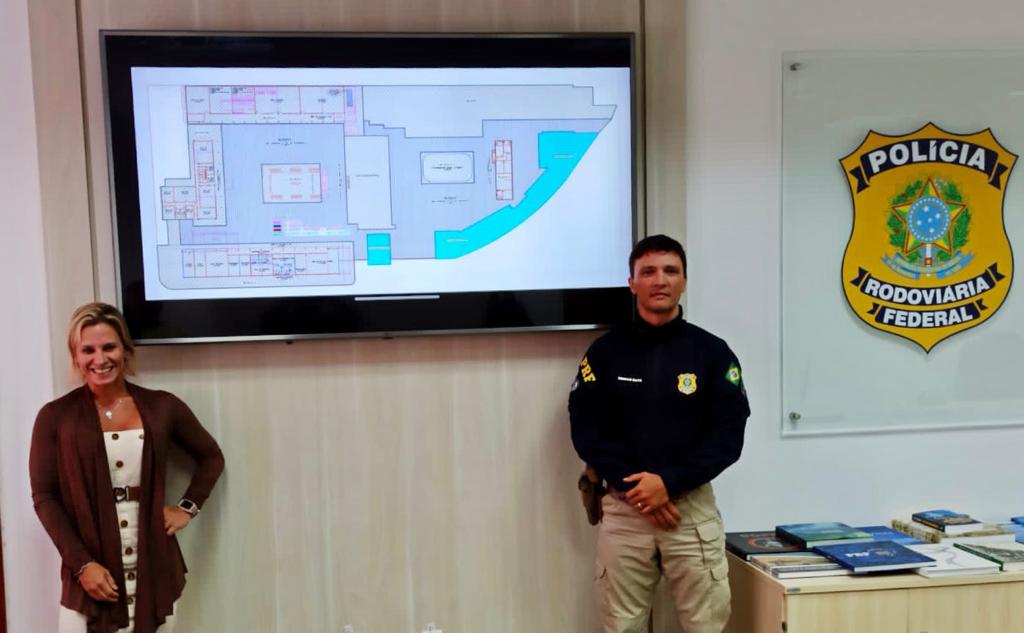 Superintendente da PRF no Rio de Janeiro recebe visita institucional da Deputada Federal Major Fabian