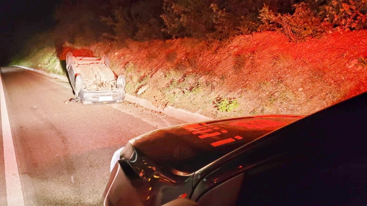 Homem é detido com carro furtado, após tentar fugir por 22 Km em Cabrobó