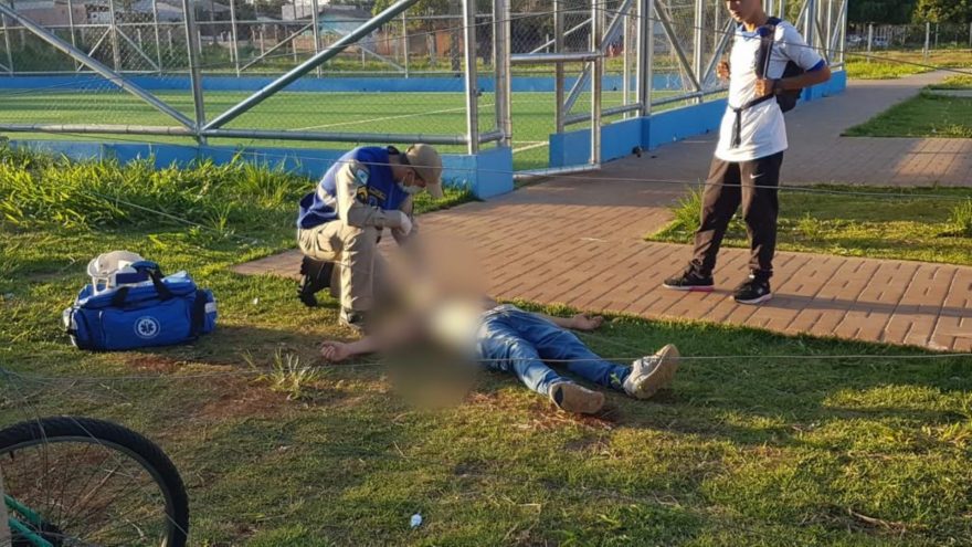 Homem de 31 anos fica ferido ao sofrer queda de bicicleta no Bairro Alto Alegre