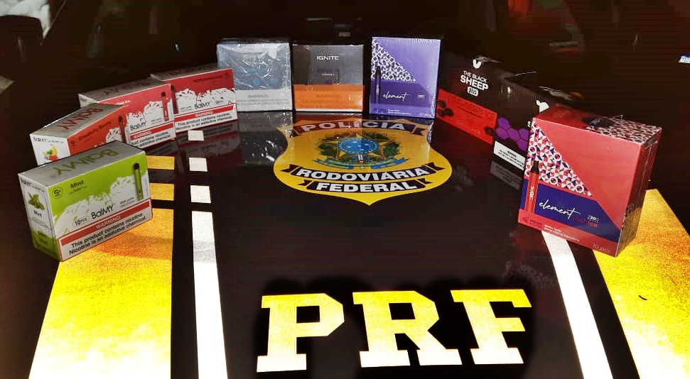 PRF apreende carga de cigarros eletrônicos contrabandeados