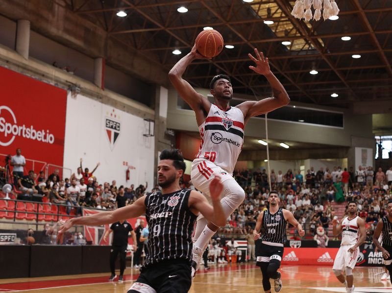 Basquete Tricolor encara o Minas de olho em vantagem para os playoffs do NBB