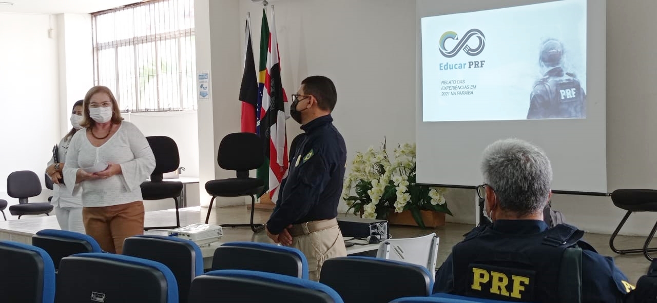 PRF e Secretaria de Educação de João Pessoa se reúnem para apresentação do projeto EDUCAR PRF