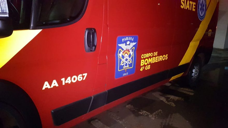 Durante assalto, vítima é esfaqueada por criminoso no Bairro Cataratas