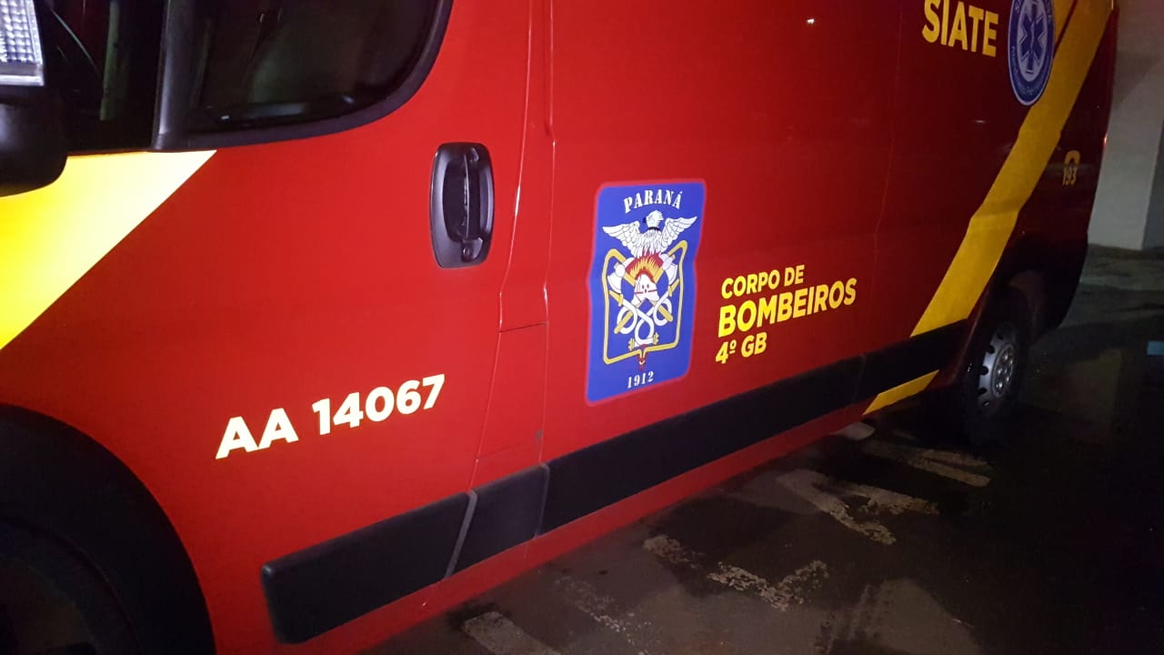 Durante assalto, vítima é esfaqueada por criminoso no Bairro Cataratas Durante assalto, vítima é esfaqueada por criminoso no Bairro Cataratas