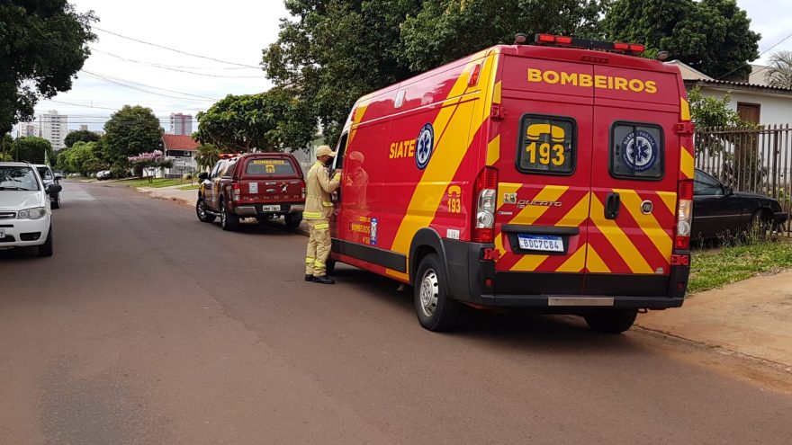 Após surto, homem é socorrido pelas equipes do Corpo de Bombeiros no Alto Alegre