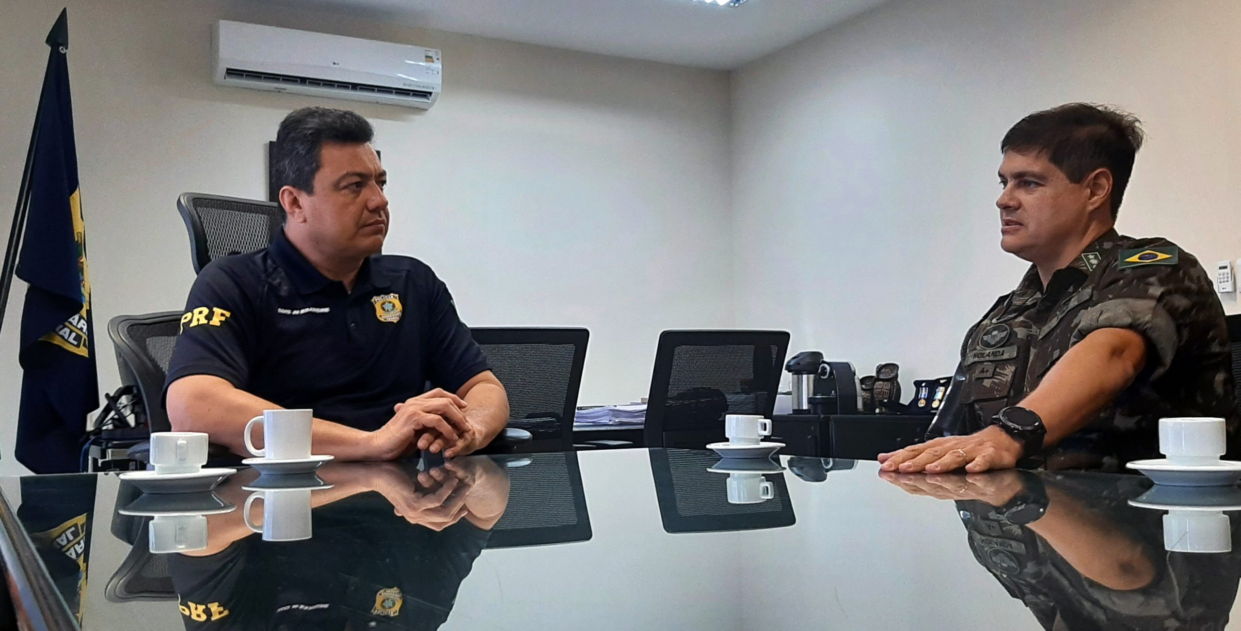 Superintendente da PRF/MS recebe visita do Comandante do 9º BPE