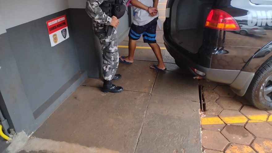 Choque encaminha dois jovens do bairro XIV de Novembro à 15ª SDP