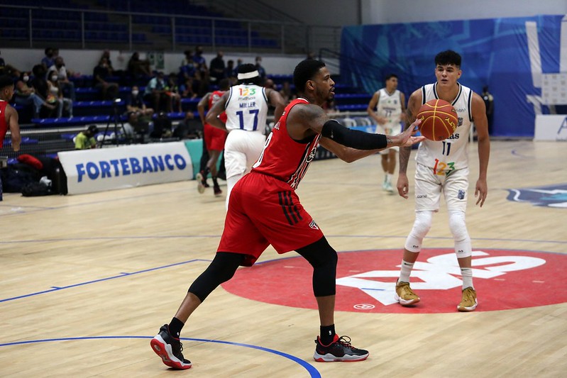 Basquete Tricolor visita o Flamengo para manter o embalo no NBB