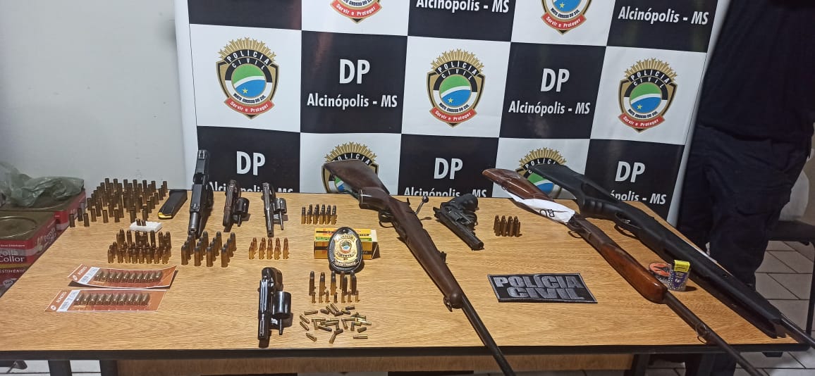 Polícia Civil realiza operação contra diversos crimes em Alcinópolis