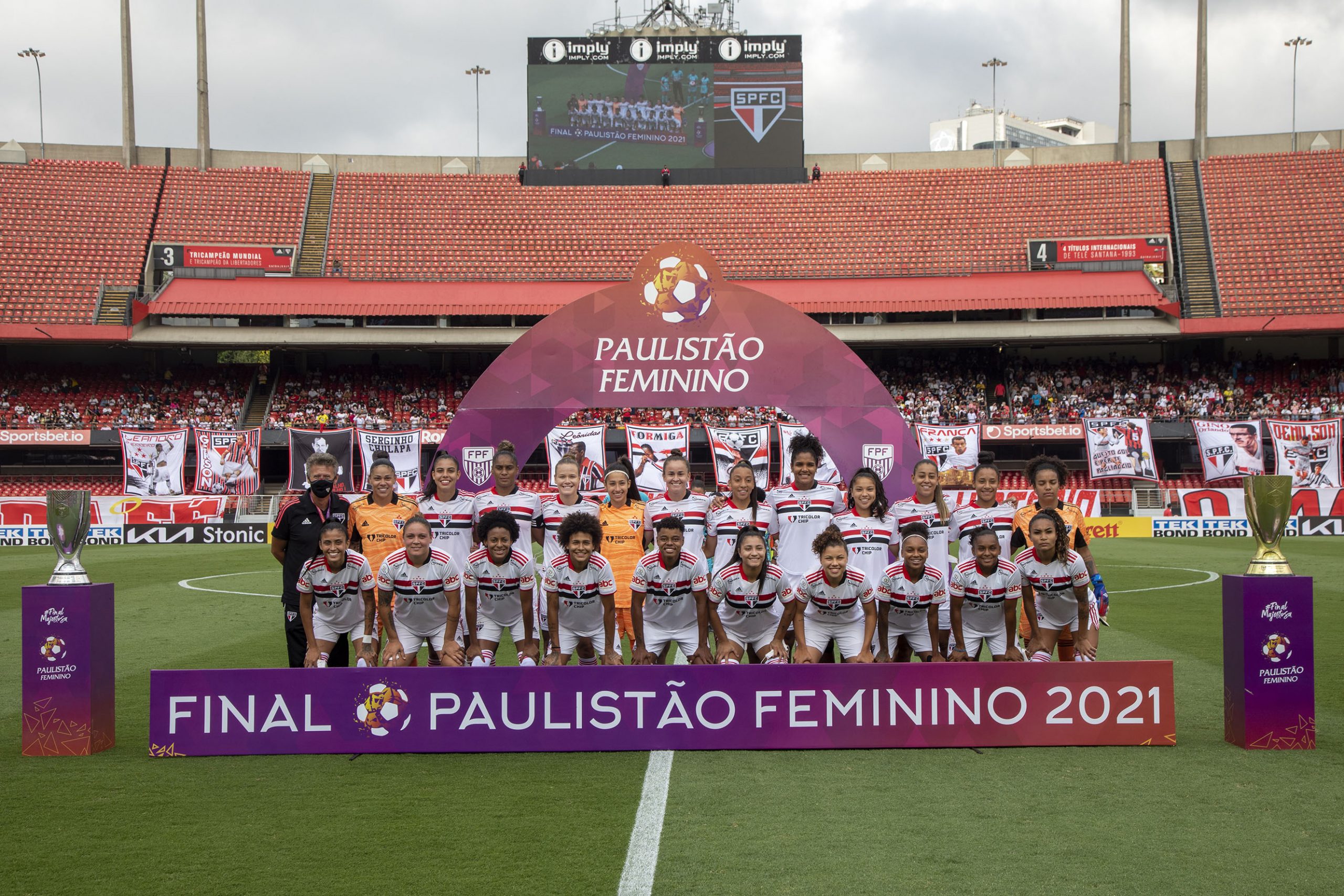 Majestoso deste domingo será o 13º na história do futebol feminino