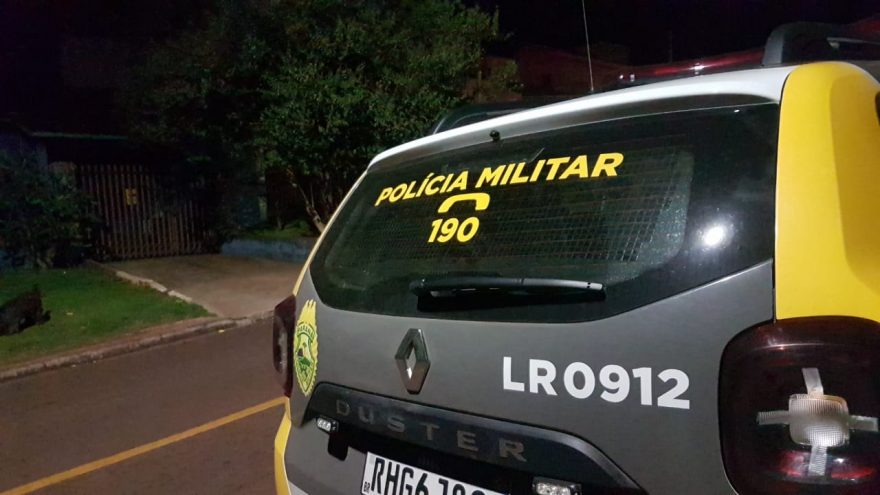 Durante briga de casal, mulher esfaqueia marido no Bairro Santa Cruz