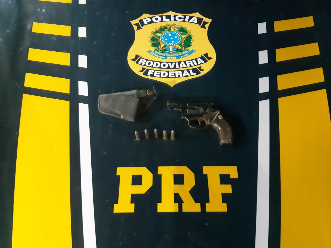 PRF prende homem por embriaguez ao volante e porte ilegal de arma em União dos Palmares/AL