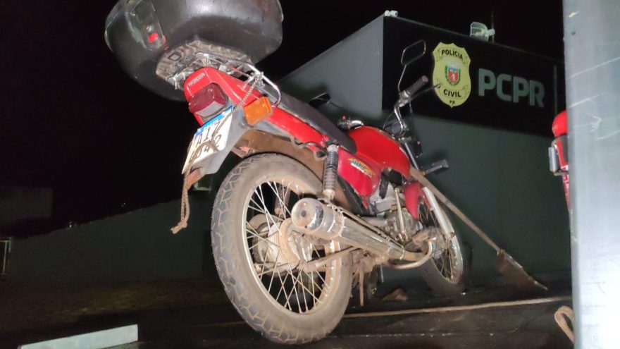 Motocicleta com registro de furto é recuperada