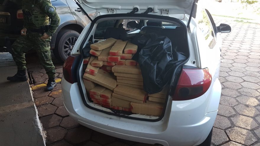 BPFron apreende grande carga de maconha na rodovia BR-163, em Cascavel