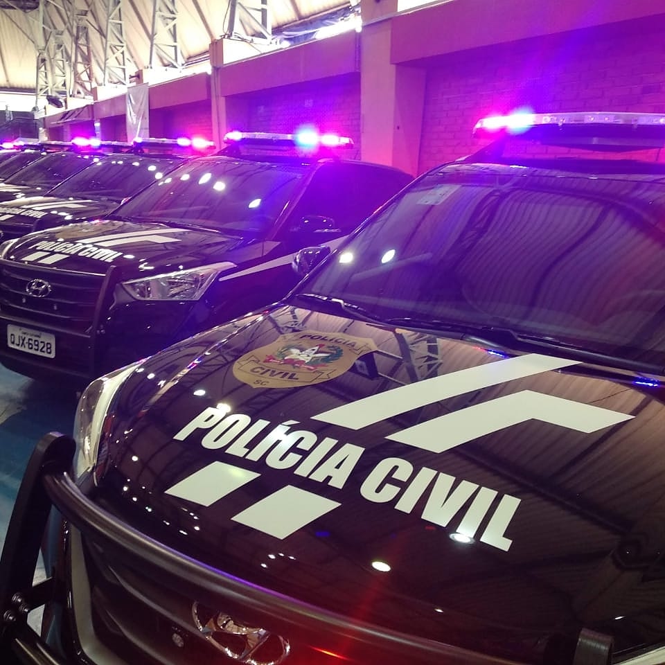 Polícia Civil efetua prisão de suspeito de homicídio em São Francisco do Sul