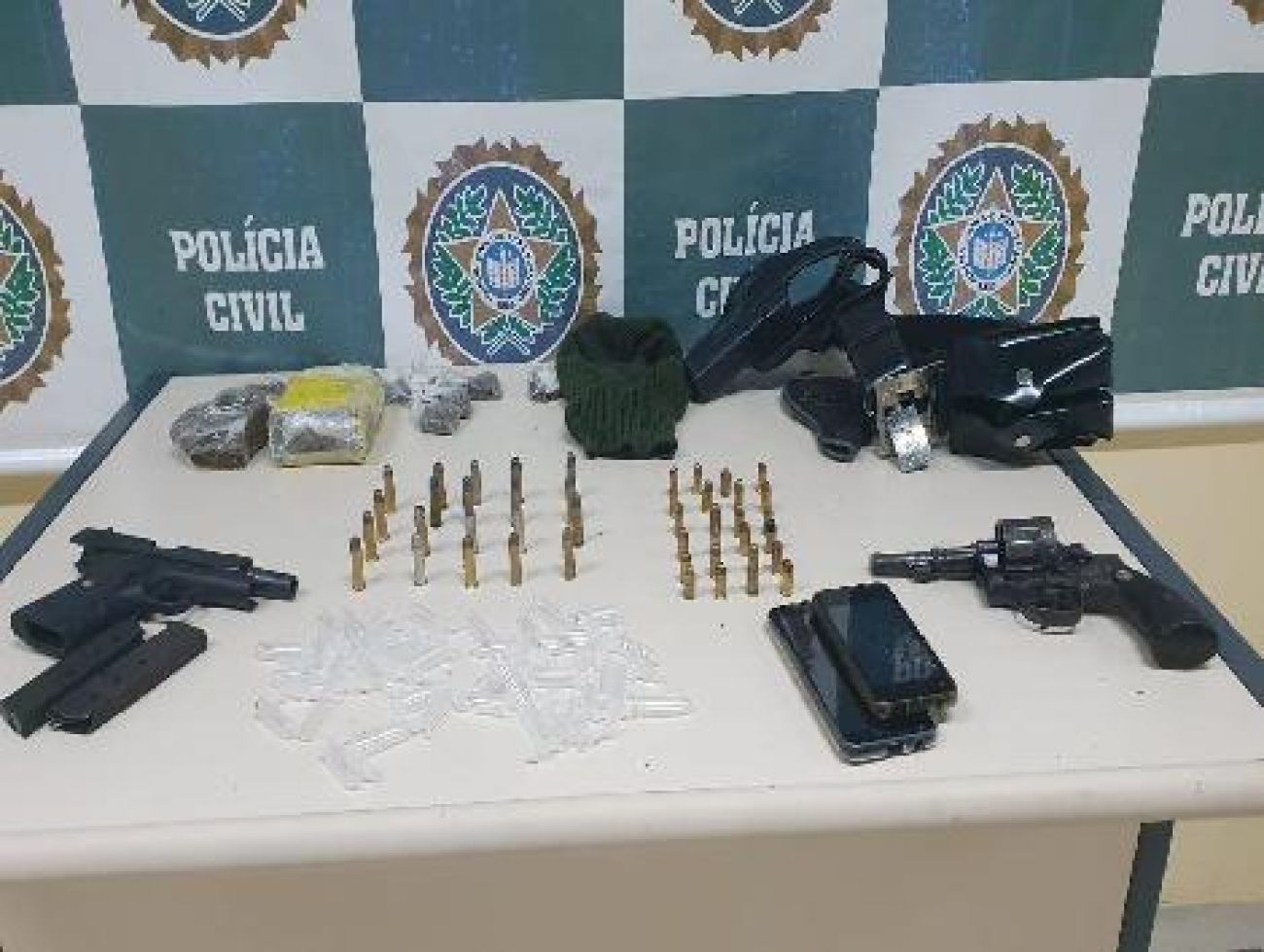 Ação integrada prende homem que instalou ponto de venda de droga em bairro de Paraíba do Sul