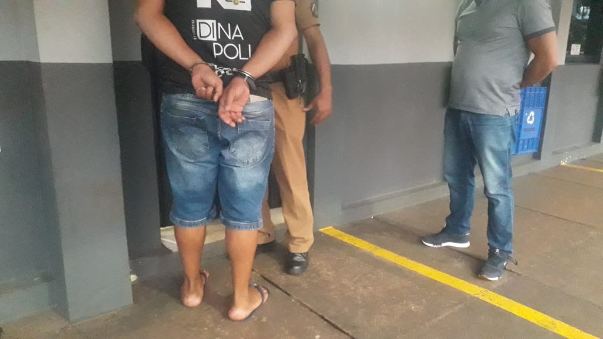 Dupla é detida por receptação; notebooks sem procedência foram apreendidos