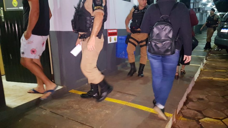 Homem é preso em Corbélia e levado até à 15ª SDP por estar com mandado de prisão em aberto por lesão corporal