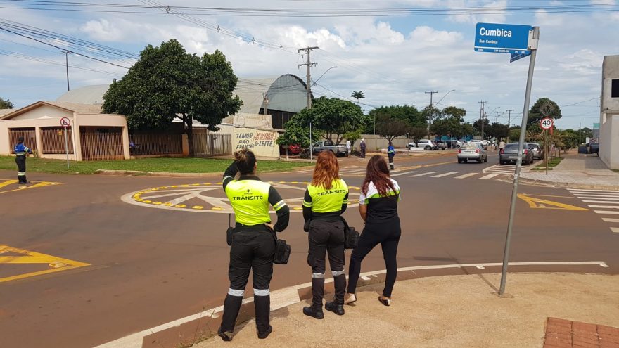 Com instalação de novas rotatórias, Transitar reforça ações de conscientização em Cascavel