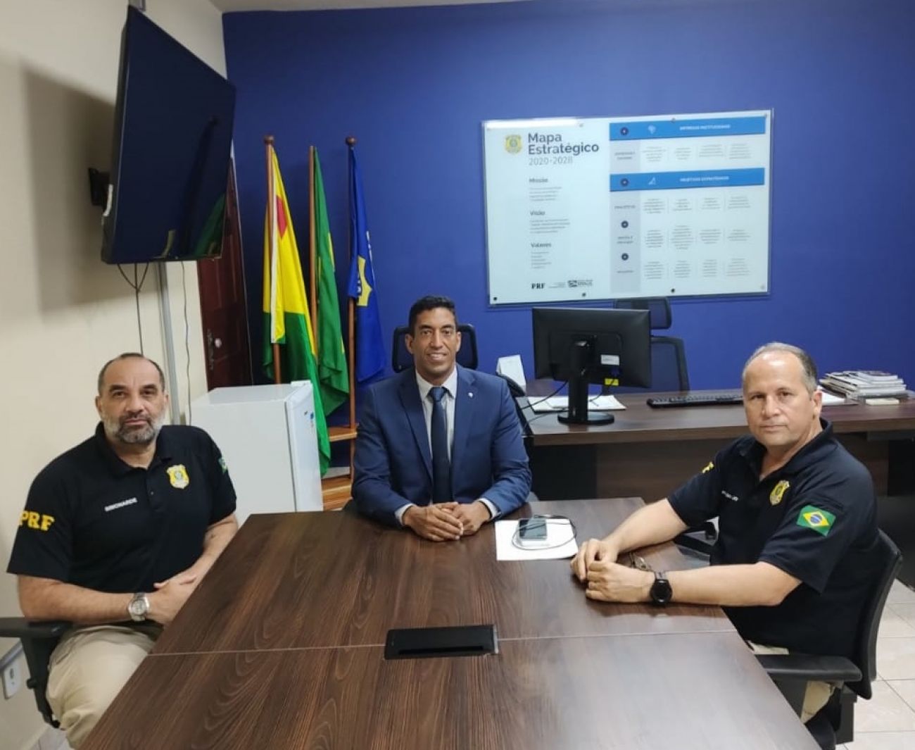 PRF do Acre recebe visita do Procurador da República