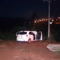 Imagem referente a Ladrões trocam tiros com a PM no Universitário durante fuga com carro furtado