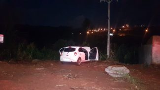 Ladrões trocam tiros com a PM no Universitário durante fuga com carro furtado