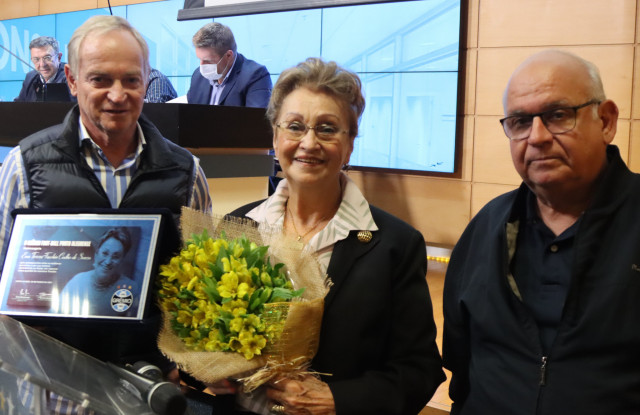 Conselho Deliberativo homenageia dona Ema Coelho de Souza
