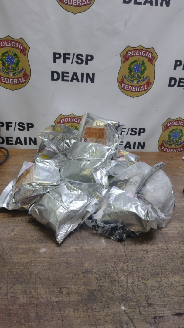 Polícia Federal e Receita Federal apreendem cocaína que seria transportada para a África do Sul e Catar