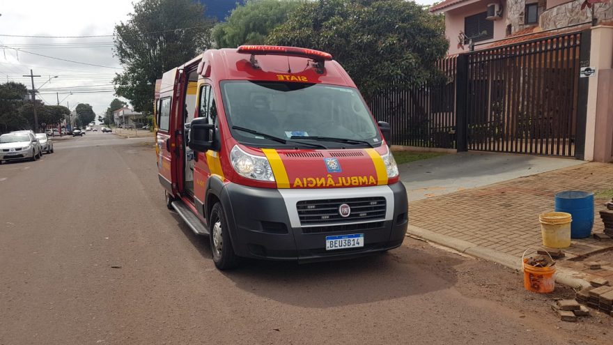 Idoso 65 anos cai de escada e fica ferido no Bairro Pacaembu, em Cascavel