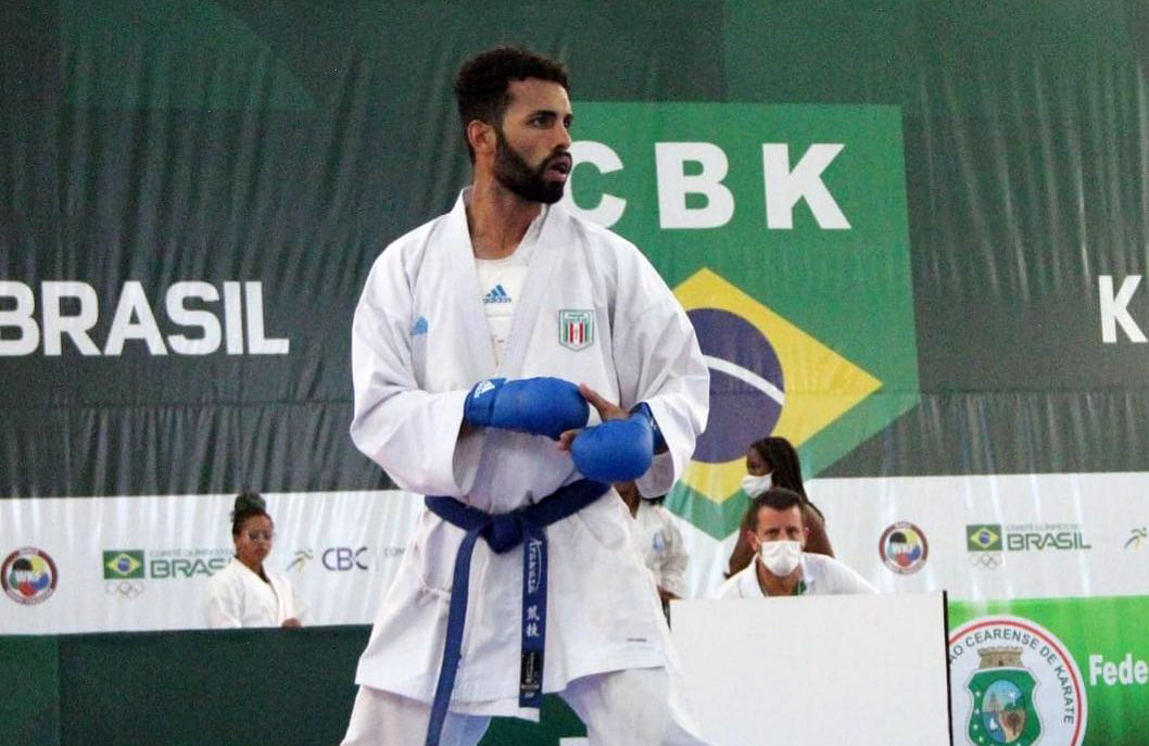 Atleta Londrinense Vai Integrar A Seleção Brasileira No Sul Americano De Karatê Cgn