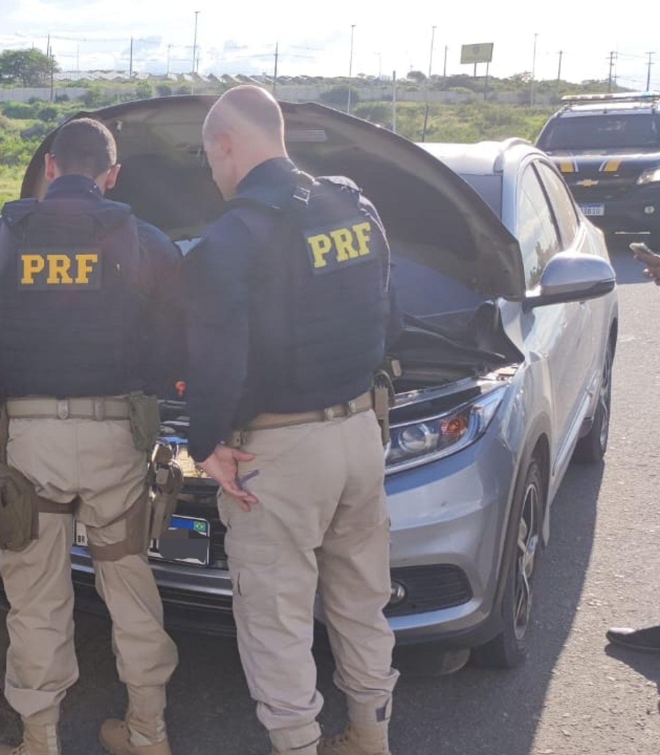 Homem compra carro roubado em “oferta” e é detido pela PRF em Caruaru