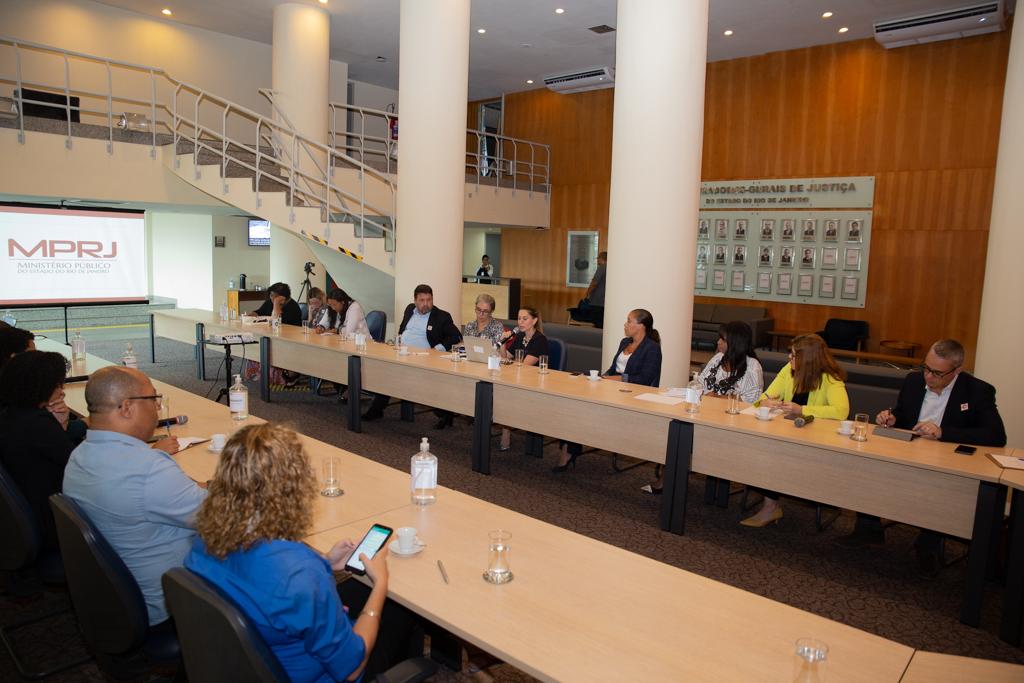 MPRJ apresenta nova Promotoria de Justiça de Tutela Coletiva da Assistência Social a gestores públicos