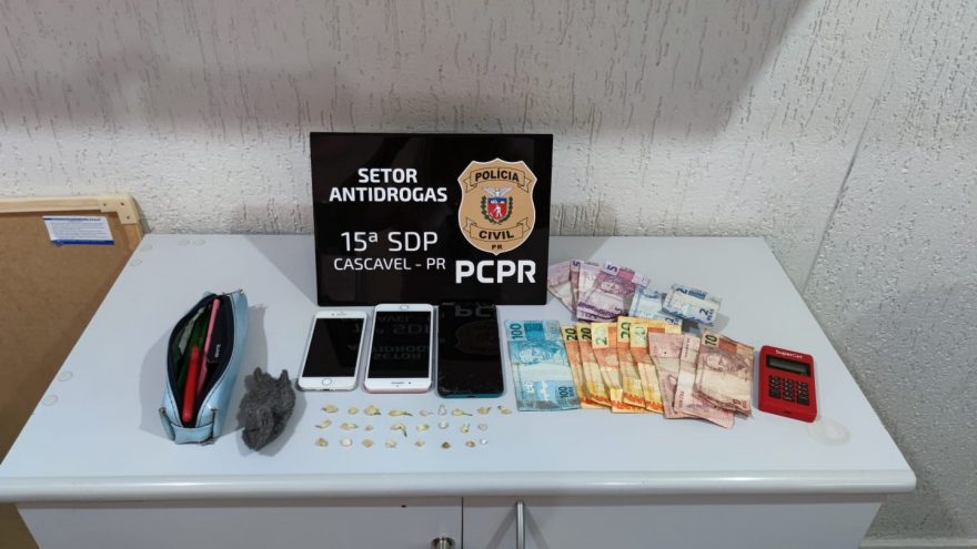 Jovens que traficavam da janela de residência são detido pelo GDE
