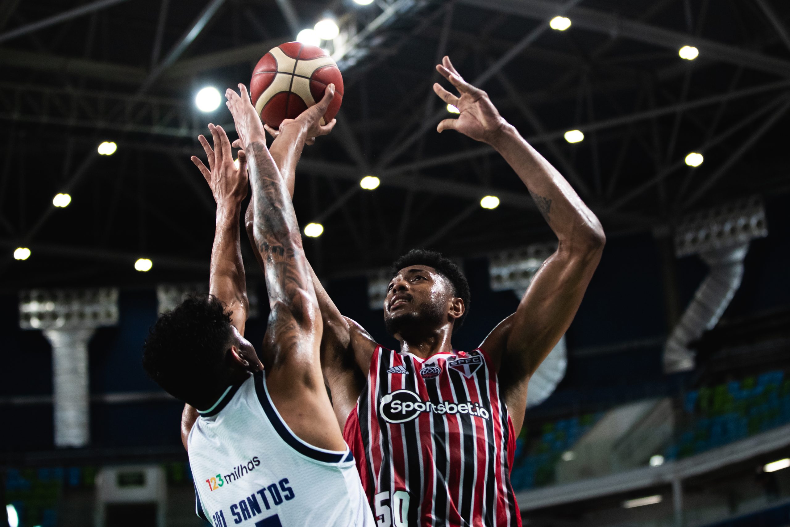 Em busca de título inédito da BCLA, Basquete Tricolor encara o Biguá (URU)